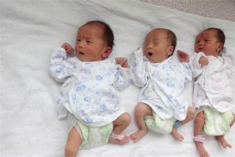三胞胎孩子取名字