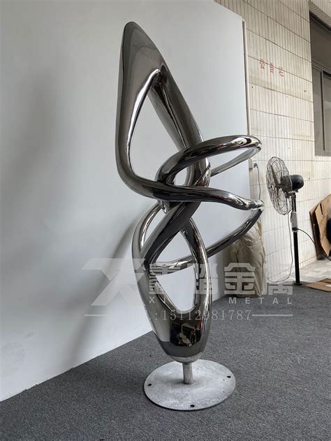 上海不锈钢抽象异形雕塑定制厂家