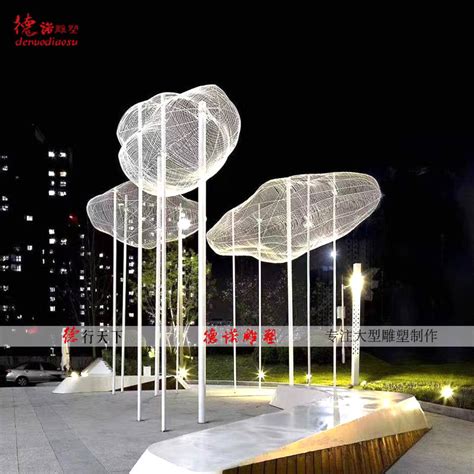 上海云朵造型不锈钢雕塑