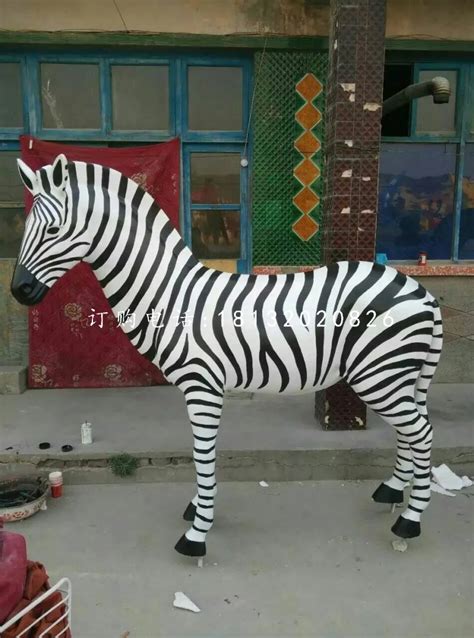 上海玻璃钢仿真动物雕塑价格