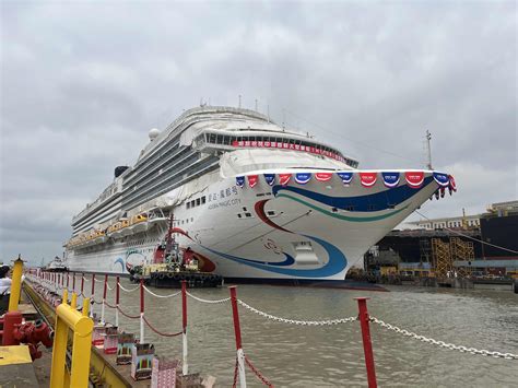 上海第二艘国产大型邮轮正式开建