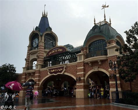 上海迪士尼乐园已经开放了吗