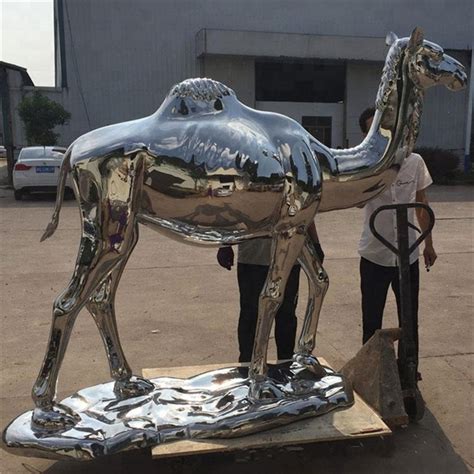不锈钢骆驼动物雕塑园林小品
