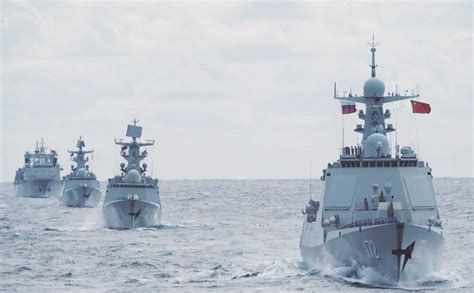 与俄罗斯海军组织联合巡航