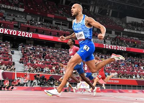 东京奥运会400米混合冠军