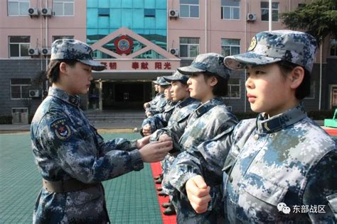 东部战区空军女兵训练视频