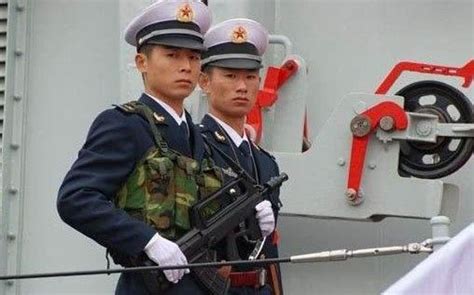 中国军用枪枪弹分离