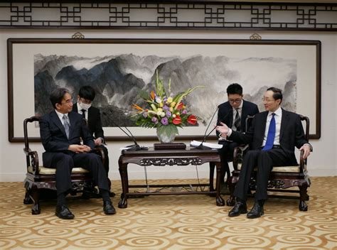 中国外交约见日本驻华大使