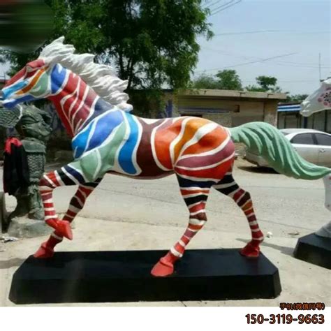 丹东加工玻璃钢动物雕塑