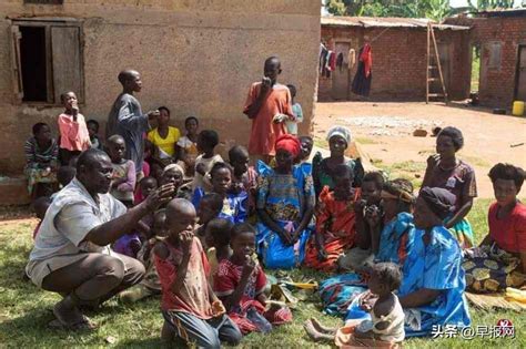 乌干达39岁母亲生44个孩子