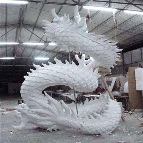 乌海玻璃钢雕塑厂家