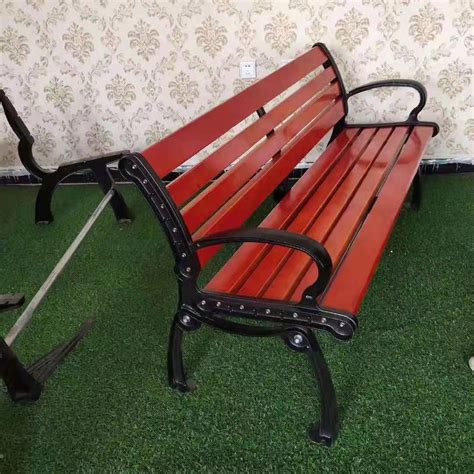 乌鲁木齐塑木公园椅公司定制