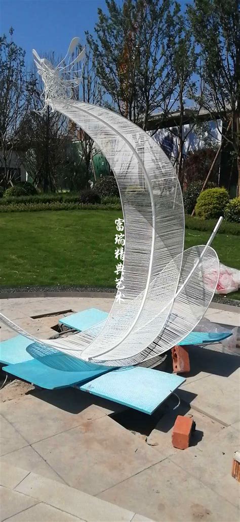 乐山玻璃钢雕塑
