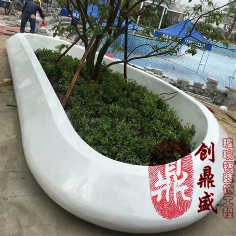 乐山耐高温玻璃钢花池造型