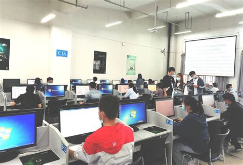 九江市标准电脑职业技能培训学校