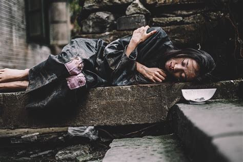 乞丐的生活图片