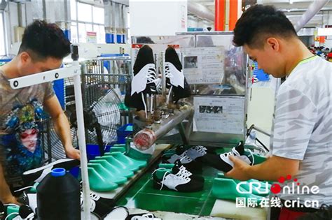 亳州安踏鞋厂多少钱一个月