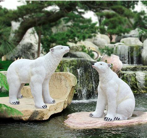 仿真北极熊雕塑