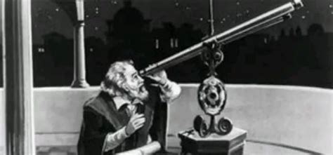 伽利略用望远镜首先观察的什么