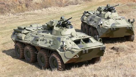 俄向叙提供坦克装甲车