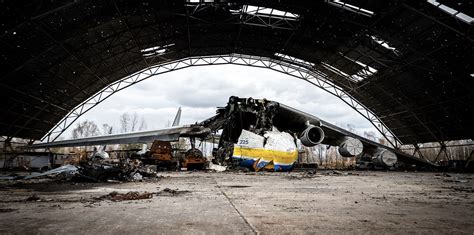 俄空军基地被乌军轰炸
