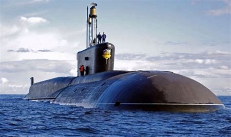 俄罗斯三艘核潜艇
