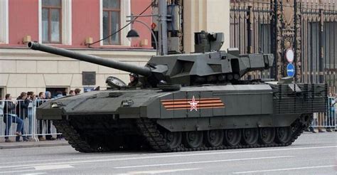俄罗斯最新一代坦克突然高调亮相