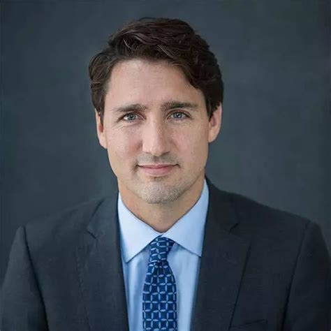 加拿大总理特鲁多生活照