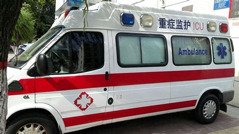 北京专业改装救护车