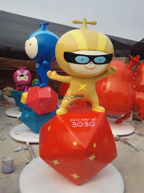 北京卡通玻璃钢雕塑厂家直销