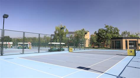 北京海淀区有网球场的小区