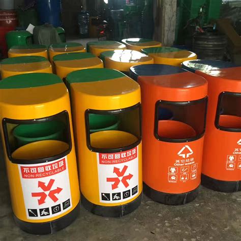 北京玻璃钢垃圾桶批发价格