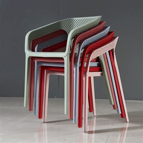 北欧塑料椅
