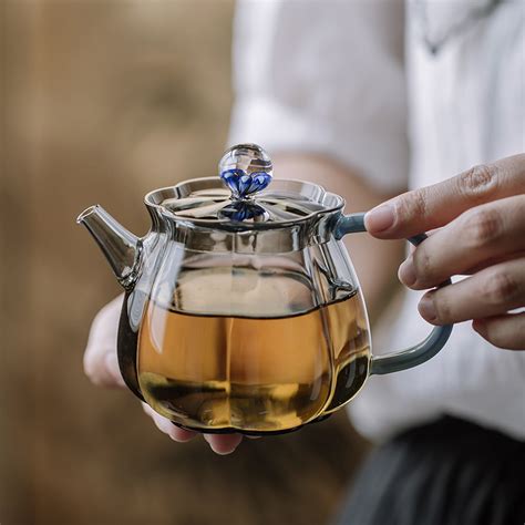 单个玻璃茶壶