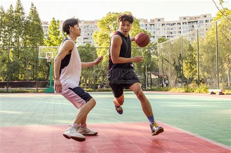 单挑篮球能和好友一起玩吗