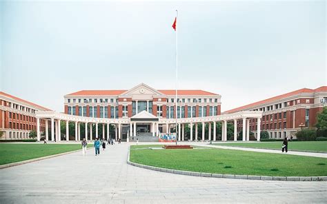 南京传媒学院是最差的本科吗