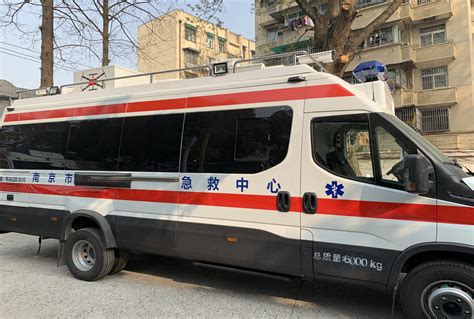 南京市急救中心救护车图片