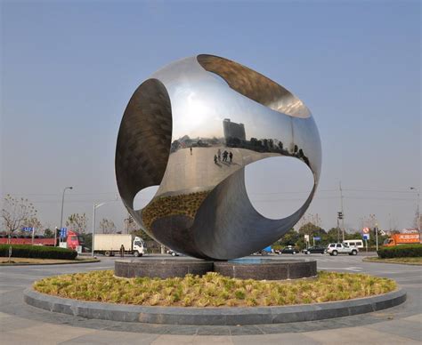 南京环保不锈钢雕塑批发
