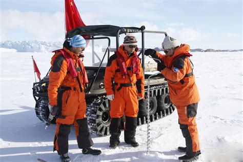 南极科考站成立时间