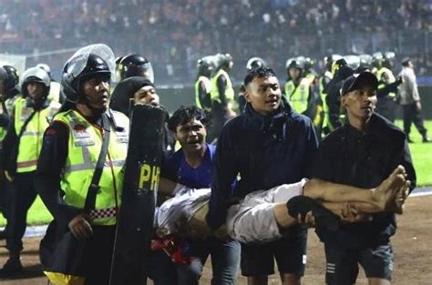 印尼球迷冲突死伤数百人