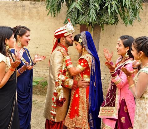 印度包办婚姻习俗