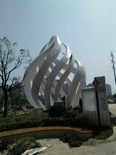 台州创意广场大型雕塑