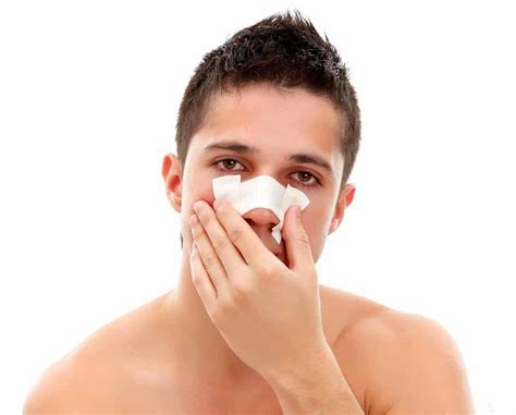 右鼻流鼻血是什么病的前兆