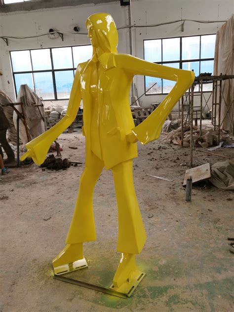 吉安个性化玻璃钢雕塑制作