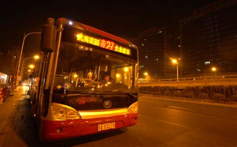 呼和浩特东站夜班公交车