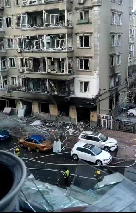 哈尔滨一小区居民楼爆炸一死七伤