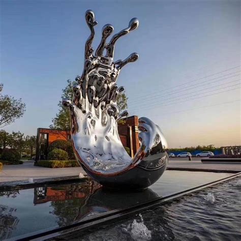 唐山公园不锈钢雕塑设计