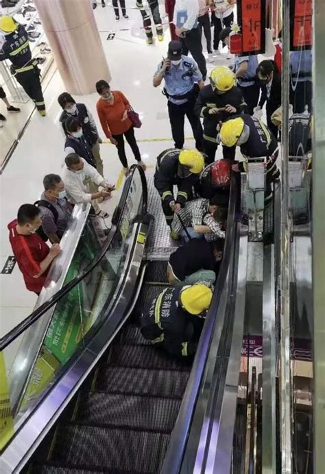 商场扶梯加速摔人是生产事故吗