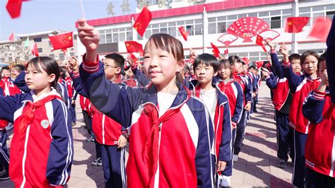 国庆节升旗仪式小学生观后感