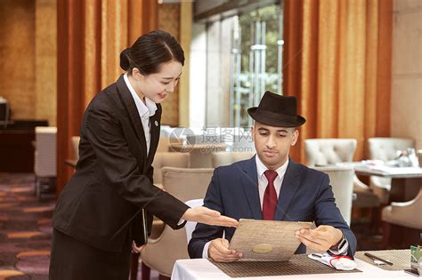 国际酒店做餐饮服务员有前途吗